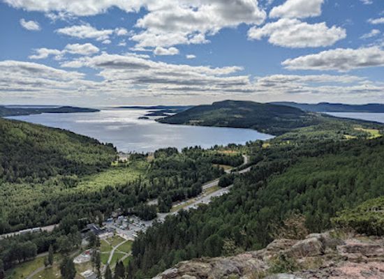 sweden/vasternorrland/landmark/skuleberget