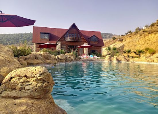 lebanon/chouf/landmark/moonlights-farm-and-resorts