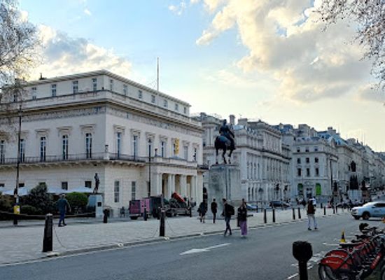 united-kingdom/london/attraction/sir-keith-park-statue