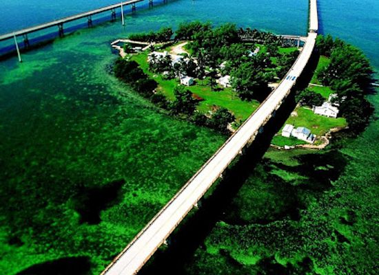 florida/marathon-key/landmark/greater-marathon-chamber-of-commerce-visitor-center
