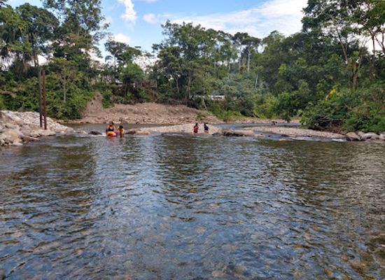 ecuador/sucumbios-region/landmark/complejo-turistico-la-union