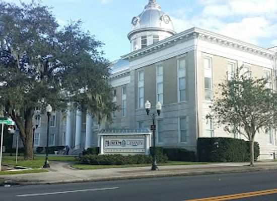 oregon/polk-county/landmark/polk-county-history-center-genealogical-library