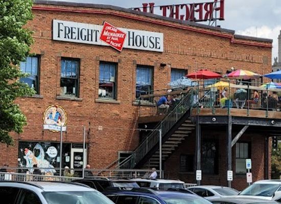 iowa/davenport/landmark/chicago-milwaukee-st-paul-and-pacific-freight-house