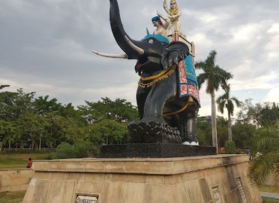 india/jabalpur/landmark/bhawartal-garden