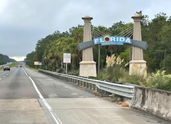 florida/southeast-florida/landmark/welcome-to-florida-sign