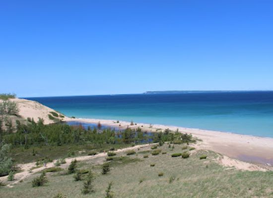 michigan/sleeping-bear-dunes-national-lakeshore/landmark/sleeping-bear-point-trailhead