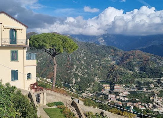 italy/ravello/landmark/la-dolce-vita-ravello