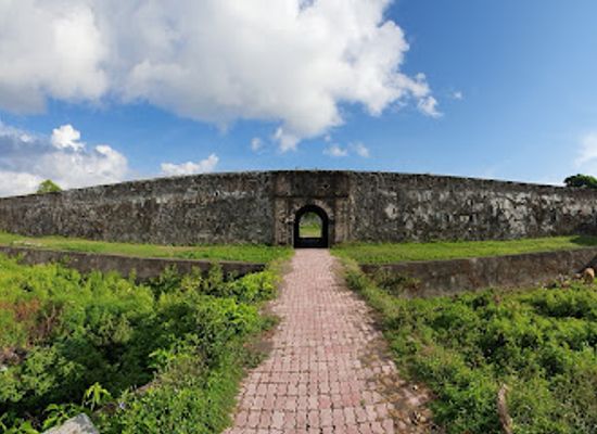 indonesia/maluku/landmark/fort-nassau-banda-islands
