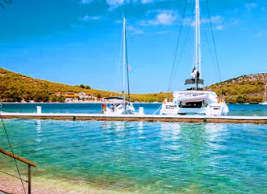croatia/kornati-islands-national-park/landmark/restoran-festa