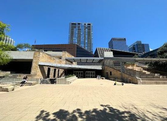 texas/austin/landmark/austin-city-hall