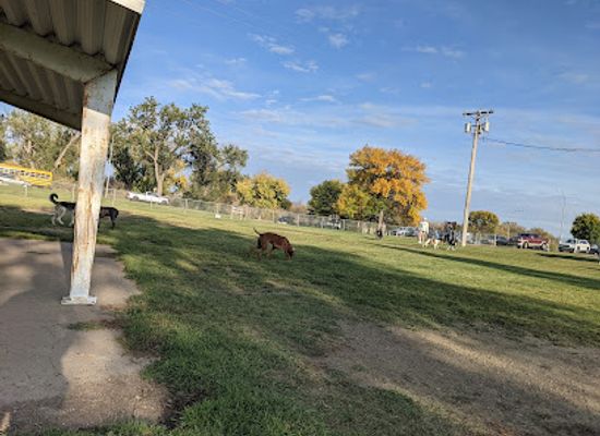 north-dakota/mandan/landmark/dog-town-dog-park-sitting-bull-park