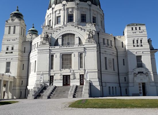 austria/vienna/simmering/landmark/beethoven-s-grave