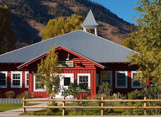 wyoming/sublette-county/landmark/old-wilson-schoolhouse-community-center