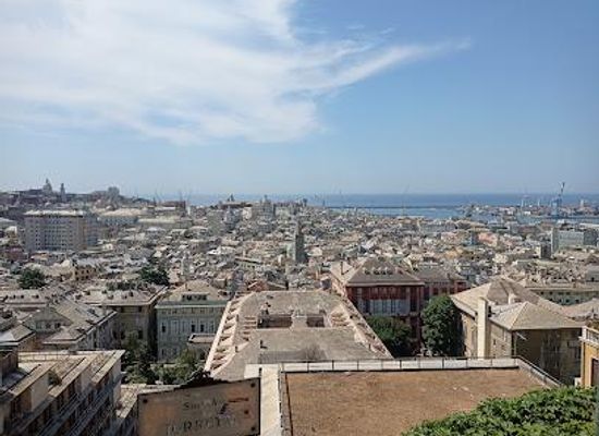italy/genoa/landmark/spianata-di-castelletto