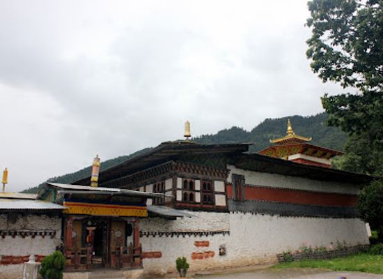 bhutan/zhemgang-district/landmark/tamshing-lhakhang