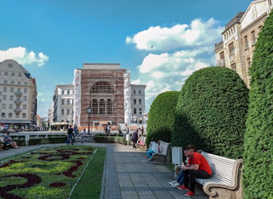 romania/banat/landmark/mihai-eminescu-national-theatre