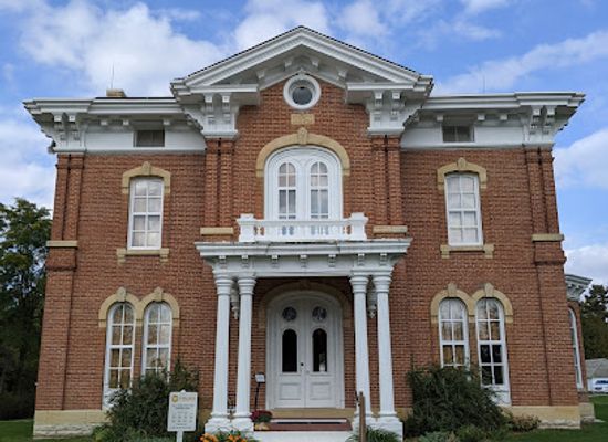 iowa/cedar-valley/landmark/montauk-historic-site