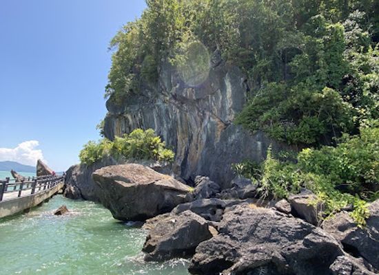thailand/southern-thailand/landmark/khao-to-ngai-geological-time-boundary