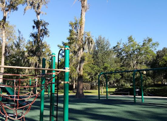 florida/orlando-theme-parks/landmark/cypress-grove-park