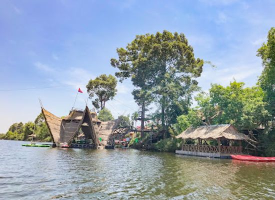 cambodia/kampot-province/landmark/uthyanaatnl