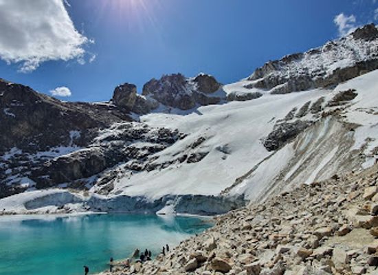 bolivia/cordillera-real/landmark/laguna-charquini