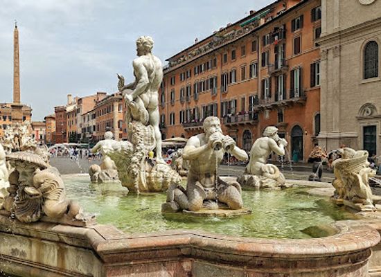 italy/rome/campo-de-fiori/landmark/fontana-di-campo-de-fiori