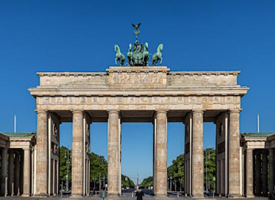germany/brandenburg/landmark/brandenburg-gate