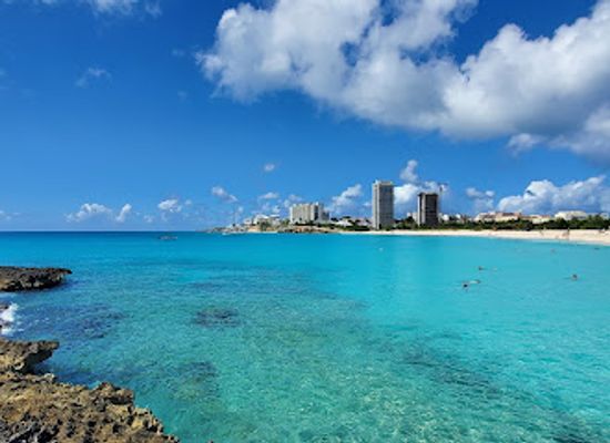 sint-maarten/lowlands/landmark/mullet-bay-beach