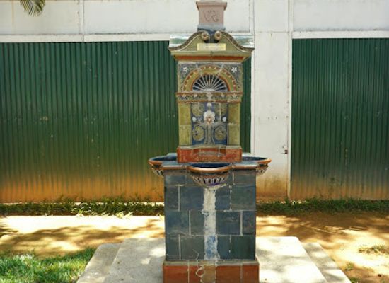 seychelles/ile-souris/landmark/diamond-jubilee-fountain