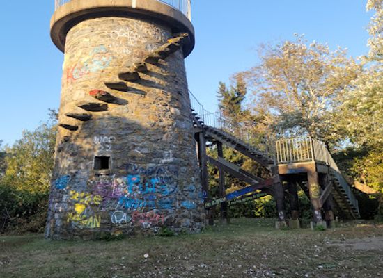 rhode-island/east-bay/landmark/brenton-point-state-park