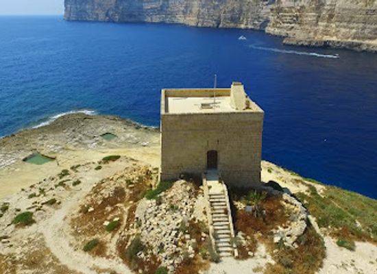 malta/harbour-area/landmark/xlendi-tower