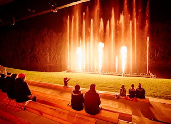 australia/murray-region/landmark/pioneer-settlement-heartbeat-of-the-murray-laser-spectacular