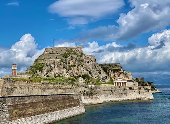 greece/corfu/corfu-old-town/landmark/old-castle-in-corfu