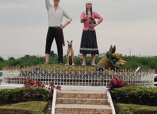ecuador/morona-santiago-region/landmark/monumento-a-los-macabeos