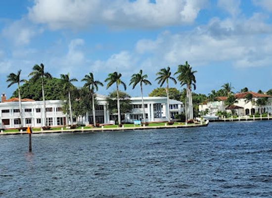 florida/fort-lauderdale/landmark/carrie-b-cruises