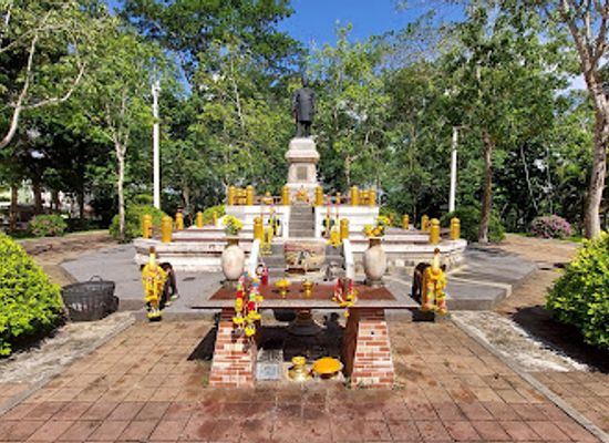 thailand/trang/landmark/phraya-ratsadanu-pradit-mahisara-phakdi-monument