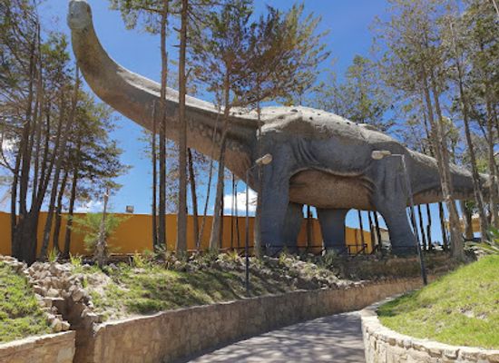 bolivia/sucre/los-pinos/landmark/parque-cretacico