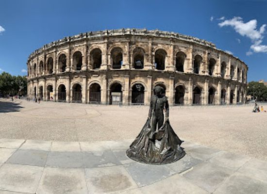 france/nimes/landmark/amphitheatre-of-nimes