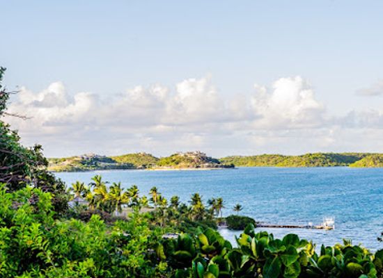 antigua-and-barbuda/saint-peter/landmark/nonsuch-bay