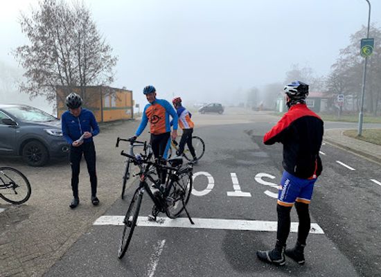 netherlands/kennemerland/landmark/wandelstartpunt-uiterdam