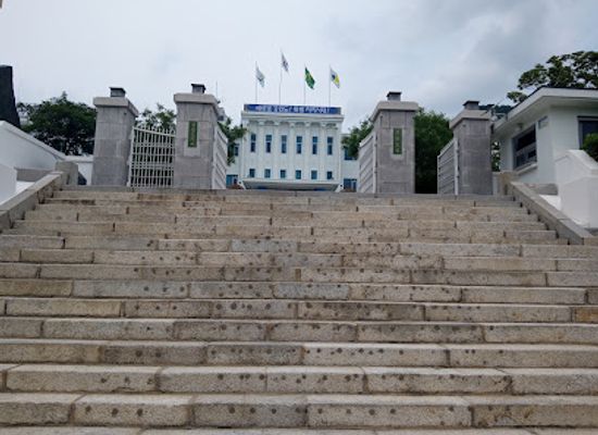 south-korea/chuncheon/landmark/wibongmun