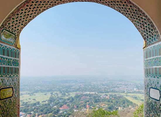 myanmar-burma/sagaing-region/landmark/su-taung-pyae-pagoda