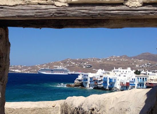 greece/mykonos/landmark/mykonos-old-port
