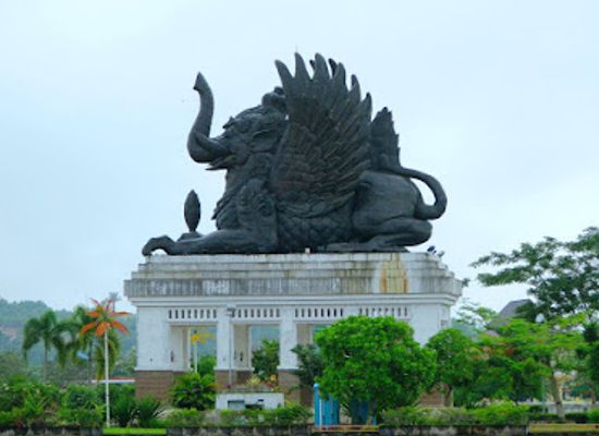 indonesia/balikpapan/landmark/bangkirai-hills-balikpapan
