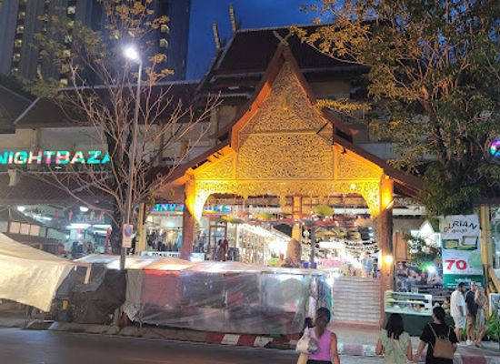 thailand/chiang-mai/landmark/chiang-mai-night-bazaar