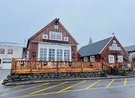 iceland/husavik/landmark/husavik-port