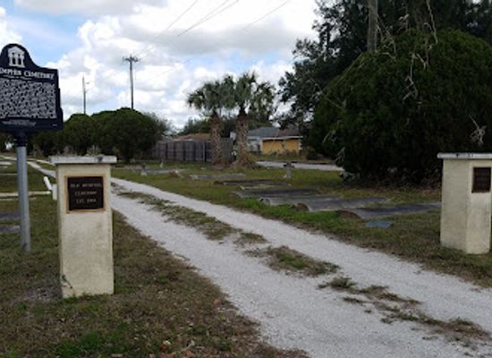 florida/southwest-florida/landmark/old-memphis-cemetery-historical-marker