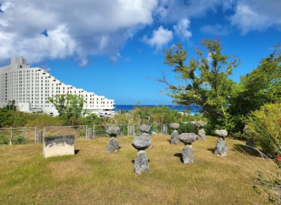 guam/tamuning/tumon/landmark/ancestral-chamoru-reburial-monument