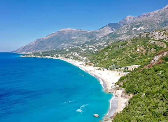 albania/himara/landmark/dhermiu-beach