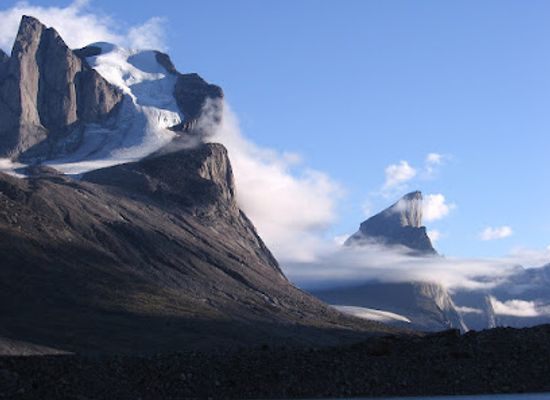 canada/iqaluit/landmark/auyuittuq-national-park